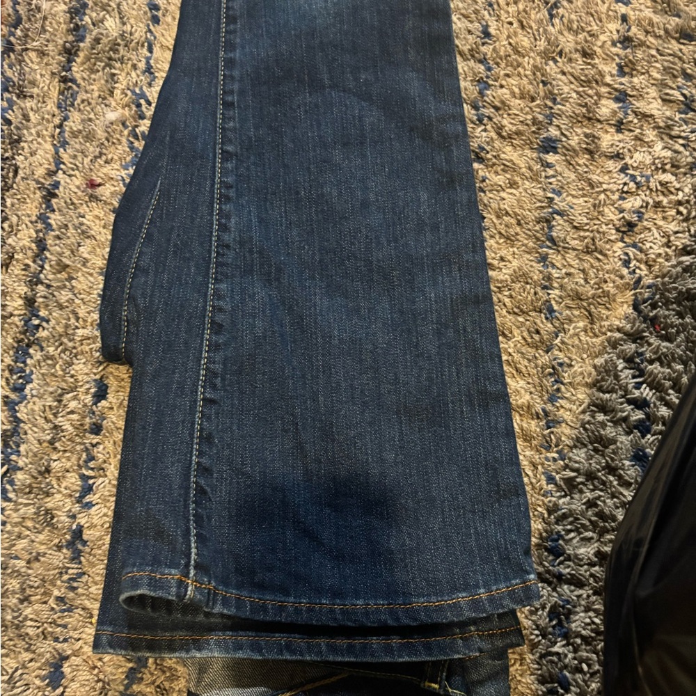 Jeans - Picture 2 of 4